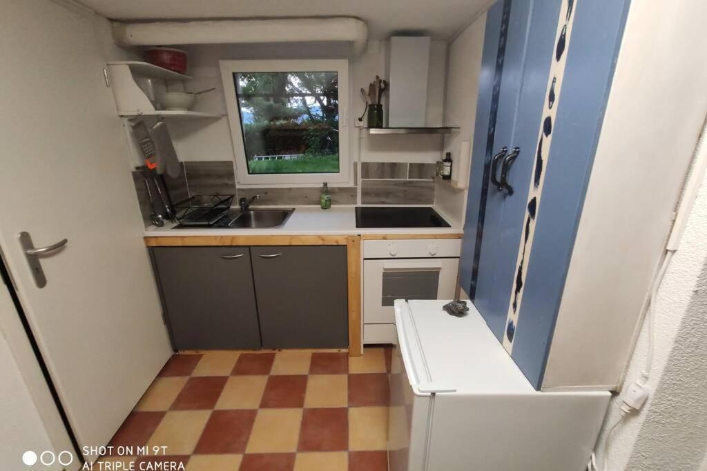 Appartement 1 Piece Entresol 30 M2 Proche Du Centre Et Bain Thermal Yverdon-les-Bains Bagian luar foto